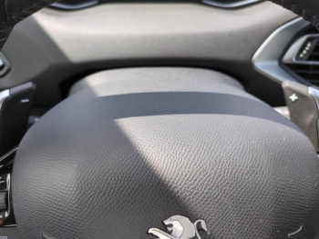 Photo 25 du bon plan PEUGEOT 308 1.2 PureTech 130ch S&S Allure Pack EAT8 occasion à 10990 €