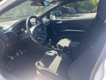 Photo 12 du bon plan FORD Fiesta 1.0 EcoBoost 140ch Stop&Start ST-Line 3p occasion à 13480 €