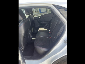 Photo 12 du bon plan FORD Puma 1.0 EcoBoost Hybrid 125ch ST-Line S&S Powershift occasion à 23900 €