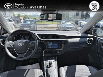 Photo 8 du bon plan TOYOTA Auris HSD 136h Design occasion à 13990 €