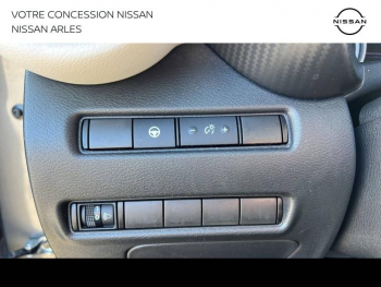 Photo 23 du bon plan NISSAN Juke 1.6 Hybrid 143ch Première Edition 2022.5 occasion à 21990 €