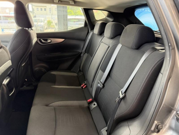 Photo 9 du bon plan NISSAN Qashqai 1.6 DIG-T 163ch N-Connecta occasion à 17490 €