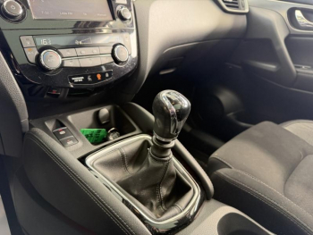 Photo 19 du bon plan NISSAN Qashqai 1.6 DIG-T 163ch N-Connecta occasion à 17490 €