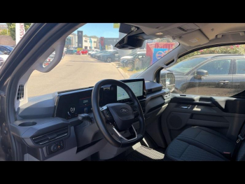Photo 5 du bon plan FORD Transit Custom Fg VUL 280 L1H1 2.0 EcoBlue 136ch Limited BVA8 occasion à 32990 €