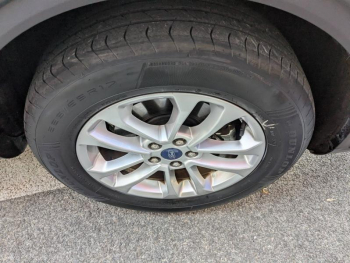Photo 21 du bon plan FORD Kuga 2.5 Duratec 190ch FHEV E85 Titanium BVA occasion à 23490 €