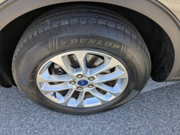 Photo 23 du bon plan FORD Kuga 2.5 Duratec 190ch FHEV E85 Titanium BVA occasion à 23490 €