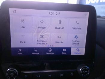 Photo 11 du bon plan FORD Puma 1.0 Flexifuel  125ch S&S mHEV E85 Titanium X occasion à 19900 €