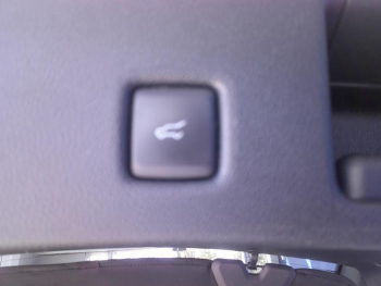 Photo 27 du bon plan FORD Kuga 2.5 Duratec 180ch Hybrid FlexiFuel E85 Active X Powershift occasion à 28900 €