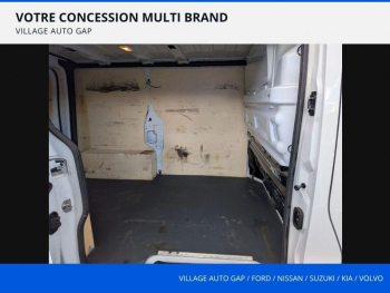 Photo 22 du bon plan RENAULT Trafic Fg VUL L1H1 2T8 2.0 Blue dCi 150ch Extra -24 occasion à 26990 €