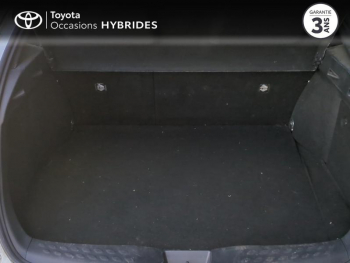 Photo 10 du bon plan TOYOTA C-HR 184h Edition 2WD E-CVT MC19 occasion à 21990 €