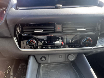Photo 22 du bon plan NISSAN Qashqai e-POWER 190ch Tekna 2022 occasion à 24985 €