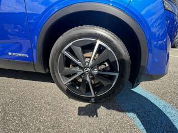 Photo 28 du bon plan NISSAN Qashqai e-POWER 190ch Tekna 2022 occasion à 24985 €