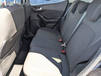 Photo 17 du bon plan FORD Fiesta 1.0 Flexifuel 95ch Titanium Business 5p occasion à 14990 €