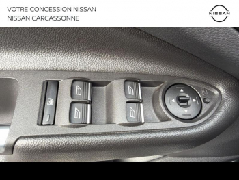 Photo 15 du bon plan FORD Kuga 1.5 TDCi 120ch Stop&Start Titanium 4x2 Powershift occasion à 14790 €