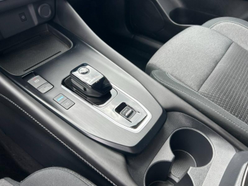 Photo 17 du bon plan NISSAN Qashqai e-POWER 190ch N-Connecta 2022 occasion à 23790 €