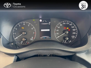 Photo 14 du bon plan TOYOTA Yaris 120 VVT-i Dynamic Business 5p MC24 occasion à 17990 €