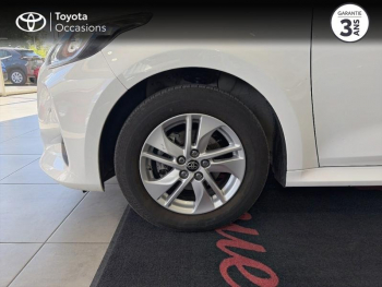 Photo 16 du bon plan TOYOTA Yaris 120 VVT-i Dynamic Business 5p MC24 occasion à 17990 €