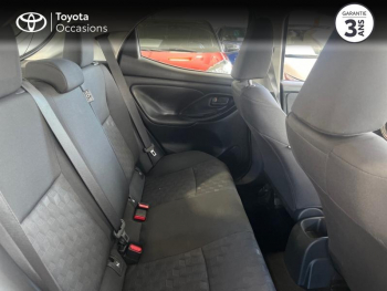 Photo 7 du bon plan TOYOTA Yaris 120 VVT-i Dynamic Business 5p MC24 occasion à 17990 €