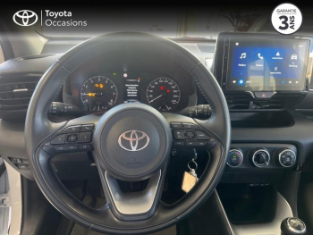 Photo 9 du bon plan TOYOTA Yaris 120 VVT-i Dynamic Business 5p MC24 occasion à 17990 €