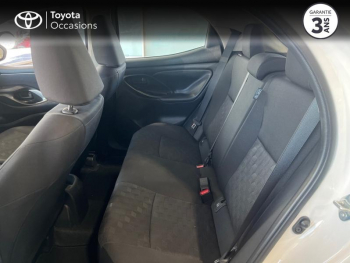 Photo 12 du bon plan TOYOTA Yaris 120 VVT-i Dynamic Business 5p MC24 occasion à 17990 €