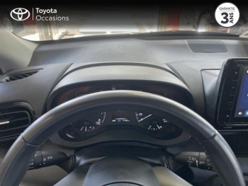Photo 13 du bon plan TOYOTA Yaris 120 VVT-i Dynamic Business 5p MC24 occasion à 17990 €