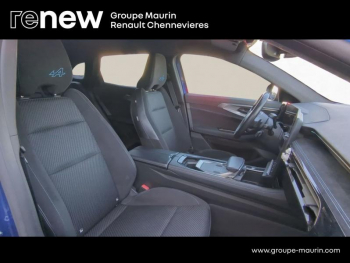 Photo 15 du bon plan RENAULT Austral 1.2 E-Tech full hybrid 200ch Techno esprit Alpine occasion à 29999 €