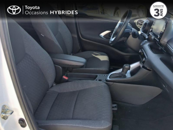 Photo 6 du bon plan TOYOTA Yaris 116h Design 5p MY22 occasion à 18490 €