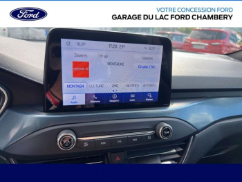 Photo 12 du bon plan FORD Focus Active 1.5 EcoBlue 120ch Active V BVA occasion à 16990 €