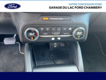 Photo 14 du bon plan FORD Focus Active 1.5 EcoBlue 120ch Active V BVA occasion à 16990 €