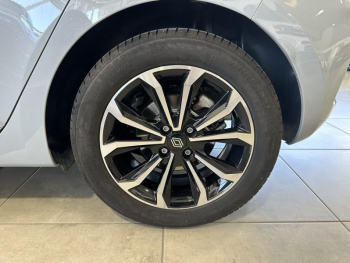 Photo 10 du bon plan RENAULT Clio 1.0 TCe 90ch Techno occasion à 16790 €
