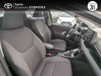 Photo 6 du bon plan TOYOTA Yaris 116h Design 5p MY22 occasion à 20990 €