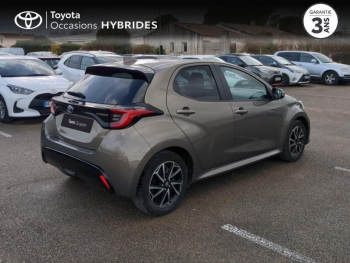 Photo 18 du bon plan TOYOTA Yaris 116h Design 5p MY22 occasion à 20990 €