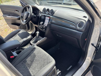 Photo 11 du bon plan SUZUKI Vitara 1.4 Boosterjet Hybrid 110ch Style Auto Allgrip MY25 occasion à 25990 €
