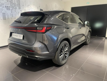 Photo 4 du bon plan LEXUS NX 450h+ Executive 4WD MY24 occasion à 55900 €