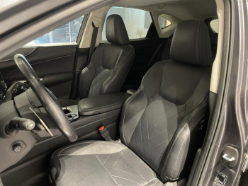 Photo 16 du bon plan LEXUS NX 450h+ Executive 4WD MY24 occasion à 55900 €