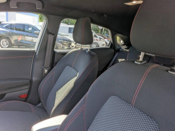 Photo 17 du bon plan FORD Puma 1.0 Flexifuel 125ch S&S mHEV ST-Line occasion à 18990 €