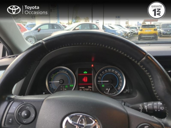 Photo 13 du bon plan TOYOTA Auris Touring Sports HSD 136h Dynamic occasion à 13990 €