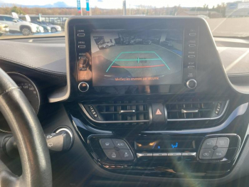 Photo 12 du bon plan TOYOTA C-HR 122h Dynamic Business 2WD E-CVT occasion à 17490 €