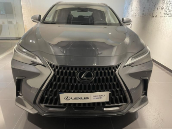 Photo 2 du bon plan LEXUS NX 450h+ Executive 4WD occasion à 40490 €