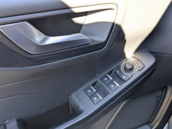 Photo 9 du bon plan FORD Kuga 2.5 Duratec 225ch PHEV Graphite Tech Edition BVA occasion à 30500 €