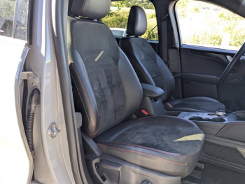 Photo 19 du bon plan FORD Kuga 2.5 Duratec 225ch PHEV Graphite Tech Edition BVA occasion à 30500 €