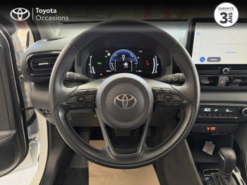 Photo 19 du bon plan TOYOTA Yaris 116h Design 5p MY25 occasion à 21990 €