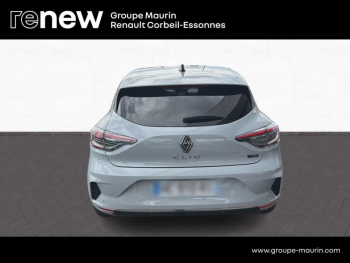 Photo 4 du bon plan RENAULT Clio 1.6 E-Tech 145ch full hybrid Techno - 24 occasion à 21480 €