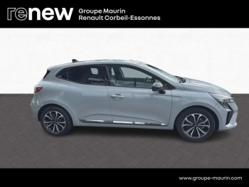 Photo 6 du bon plan RENAULT Clio 1.6 E-Tech 145ch full hybrid Techno - 24 occasion à 21480 €