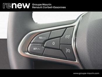 Photo 21 du bon plan RENAULT Clio 1.6 E-Tech 145ch full hybrid Techno - 24 occasion à 21480 €
