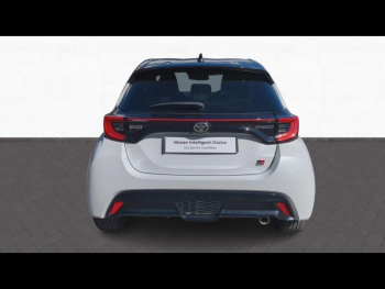 Photo 5 du bon plan TOYOTA Yaris 116h GR Sport 5p MY22 occasion à 20880 €