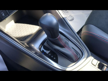 Photo 17 du bon plan TOYOTA Yaris 116h GR Sport 5p MY22 occasion à 20880 €