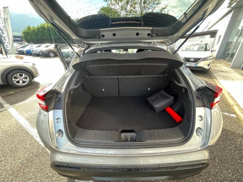 Photo 18 du bon plan NISSAN Juke 1.6 Hybrid 143ch N-Connecta 2023.5 occasion à 21795 €