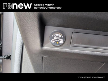 Photo 14 du bon plan RENAULT Captur 1.0 Eco-G 100ch Evolution occasion à 15890 €