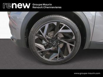 Photo 13 du bon plan RENAULT Captur 1.6 E-Tech full hybrid 145ch esprit Alpine occasion à 26989 €